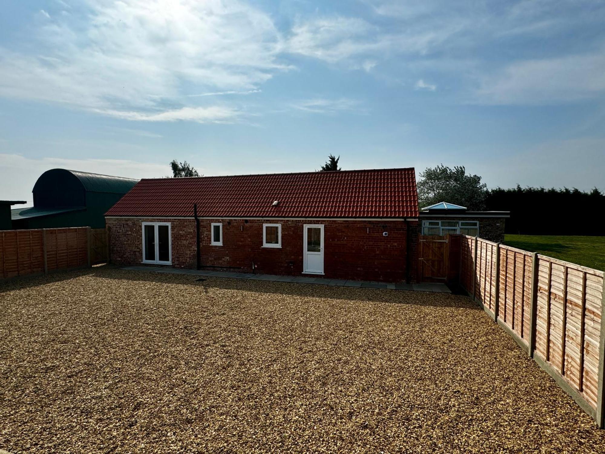 Luxury Isla Cottages, Bourne! Dog-Friendly, Countryside Views, Garden, Parking, 5Mins Pubs - Family Holiday ภายนอก รูปภาพ